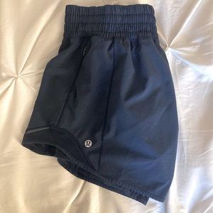 Lululemon HR hottie hot shorts
